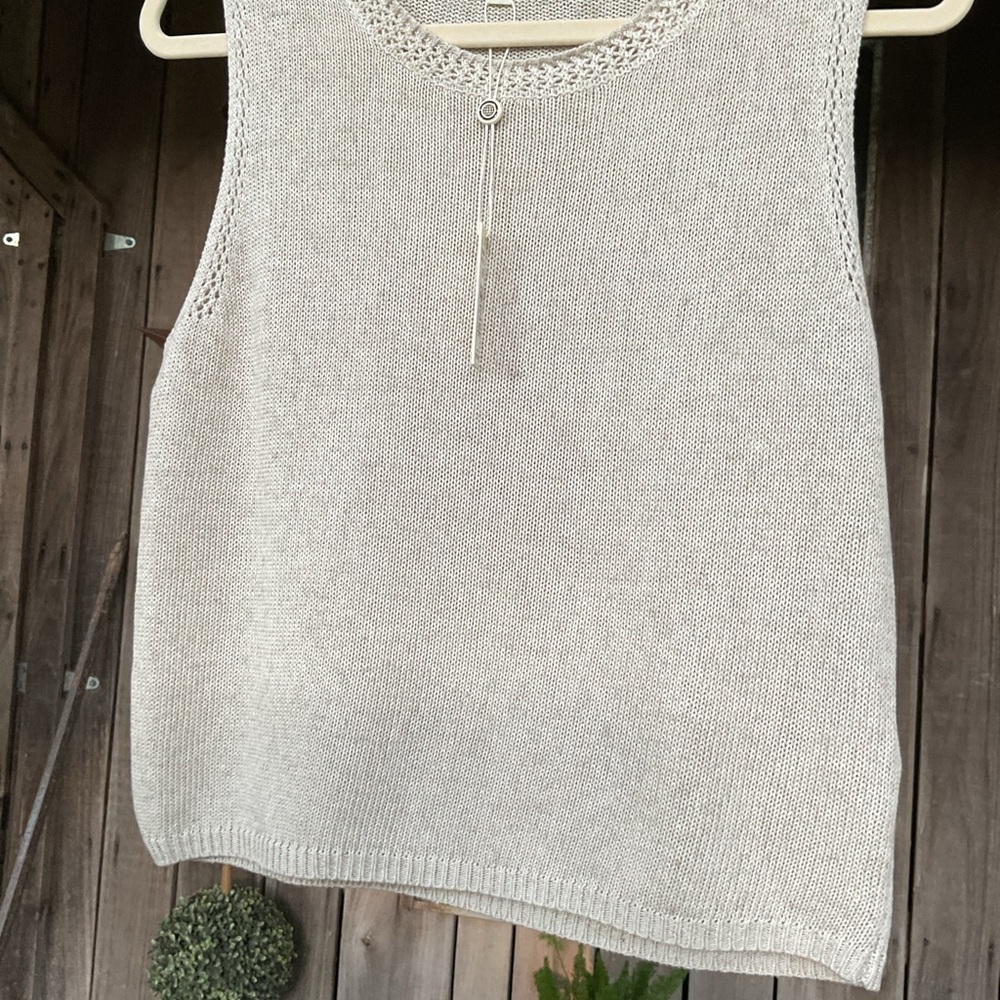 NWT Max Studio London Oyster Knit Sweater Tank Top Shell Size M